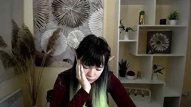 Snapshot of Dream_Caster_ chatting on 10-08-25, 10:17 Dream Caster online show from 10-08-25, 10:17