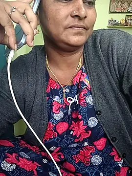 navyasree143 online show from 11-30-25, 06:03