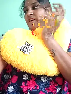 navyasree143 online show from 03-12-26, 04:44