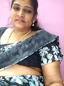 navyasree143 online show from 10-31-25, 01:35