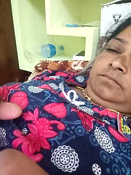 navyasree143 online show from 02-09-26, 04:32