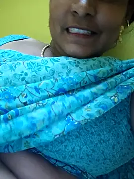 navyasree143 online show from 10-05-25, 02:41