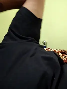 navyasree143 online show from 03-08-26, 03:10