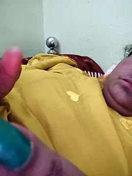 navyasree143 online show from 04-13-26, 10:19