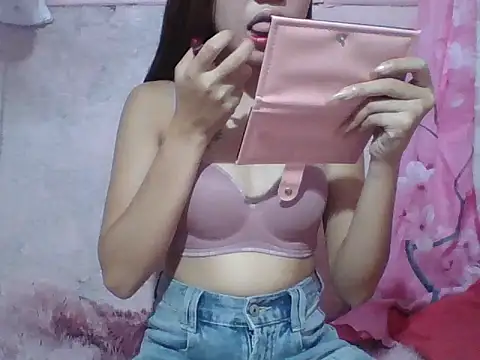 SweetPussie18x online show from 05-28-26, 02:08