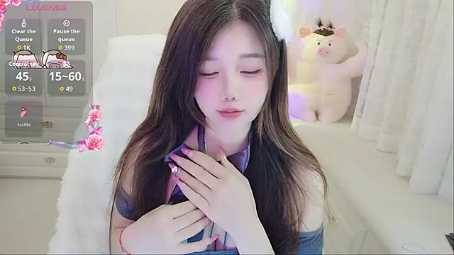 Coco-Di online show from 04-15-26, 02:28