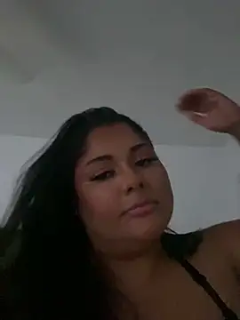 Snapshot of pmonie chatting on 10-09-25, 10:21 pmonie online show from 10-09-25, 10:21