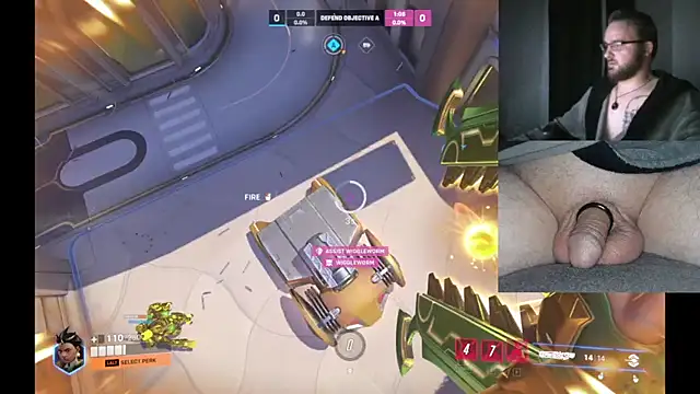 Snapshot of bear8t chatting on 11-06-25, 04:27 bear8t online show from 11-06-25, 04:27