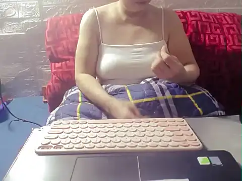 hyhy 99 online show from 11-07-25, 01:43