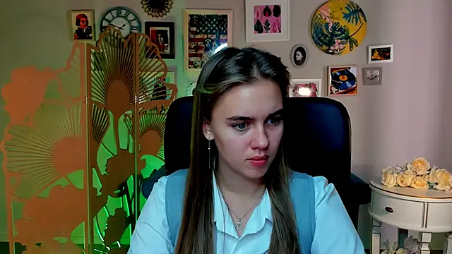 JuneWoods online show from 10-13-25, 06:26