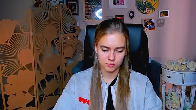 JuneWoods online show from 10-16-25, 06:32