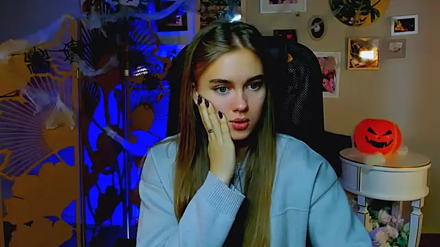 JuneWoods online show from 10-30-25, 08:12