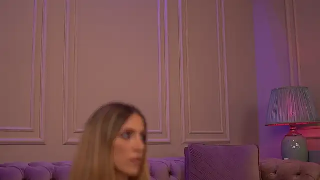 EllaBlake online show from 10-14-25, 04:13