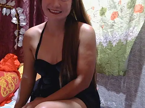 Kristinalui online show from 10-24-25, 03:27