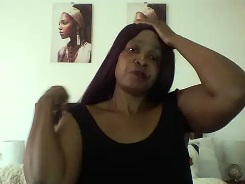Snapshot of Blacksashaxx chatting on 10-27-25, 08:59 Blacksashaxx online show from 10-27-25, 08:59