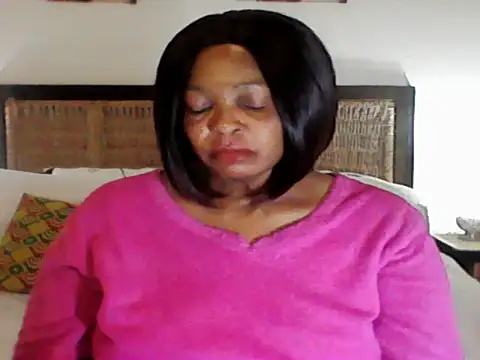 Snapshot of Blacksashaxx chatting on 04-23-26, 01:13 Blacksashaxx online show from 04-23-26, 01:13