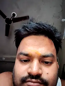 desiyouth94 online show from 10-31-25, 09:06