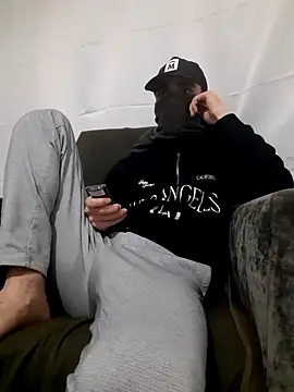 herkes26 online show from 12-04-25, 06:07