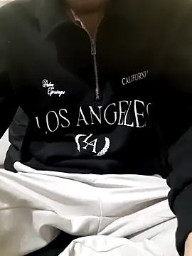 herkes26 online show from 12-17-25, 04:34