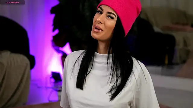 EvaAmanti online show from 01-18-26, 04:38