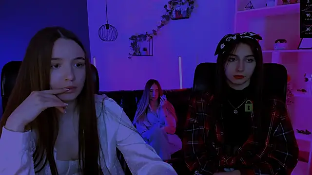 leslie bird online show from 03-26-26, 11:19