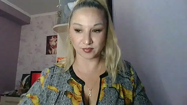 marii-a39 online show from 10-01-25, 01:04