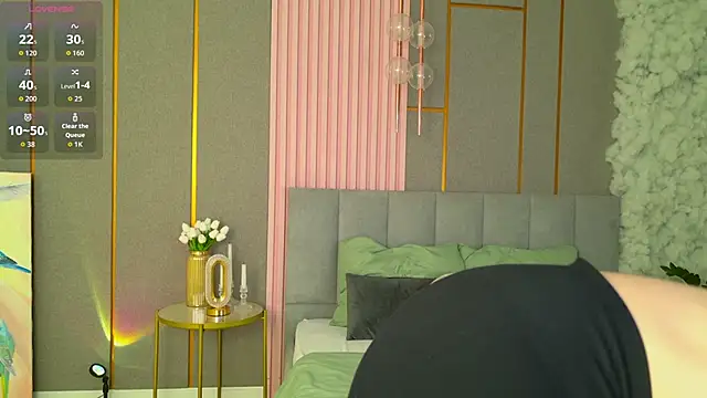 Snapshot of GabiBatista chatting on 04-15-26, 05:13 GabiBatista online show from 04-15-26, 05:13