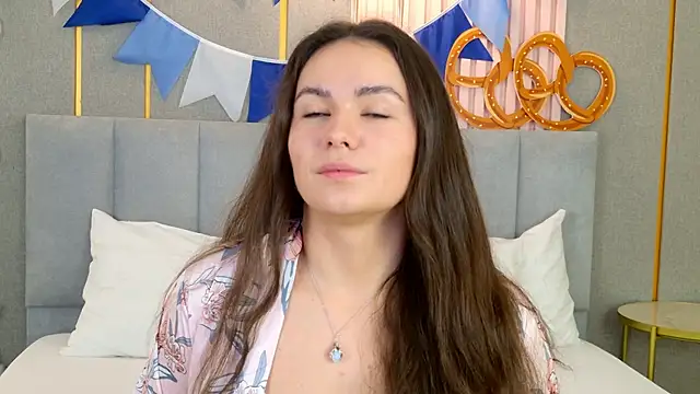 GabiBatista online show from 10-05-25, 05:09