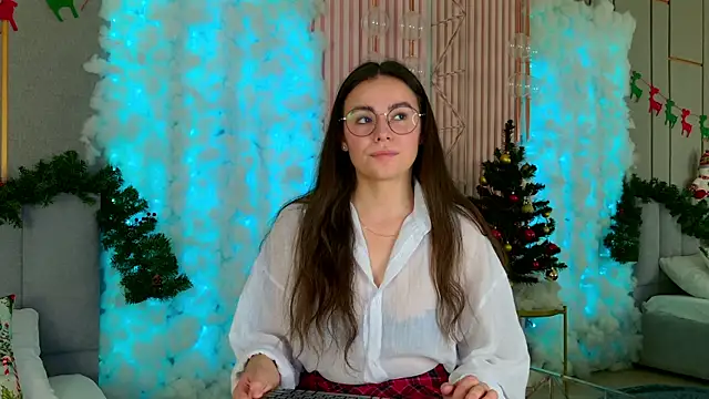 GabiBatista online show from 12-23-25, 05:07