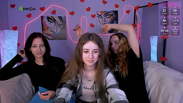 rebecca smile online show from 02-12-26, 08:19