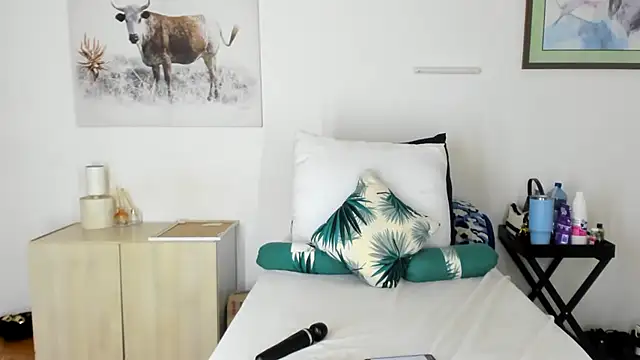 ConnieSmall24 online show from 04-03-26, 11:22