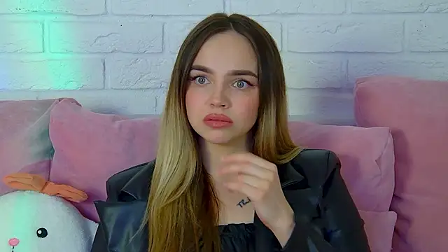 AnitaVenture online show from 03-28-26, 04:19