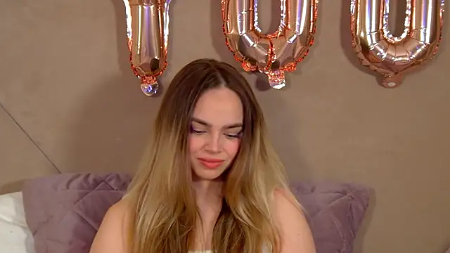 Snapshot of AnitaVenture chatting on 02-21-26, 04:25 AnitaVenture online show from 02-21-26, 04:25