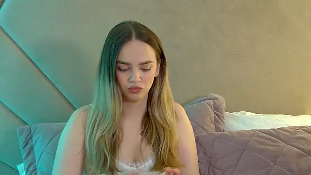 AnitaVenture online show from 04-10-26, 04:41