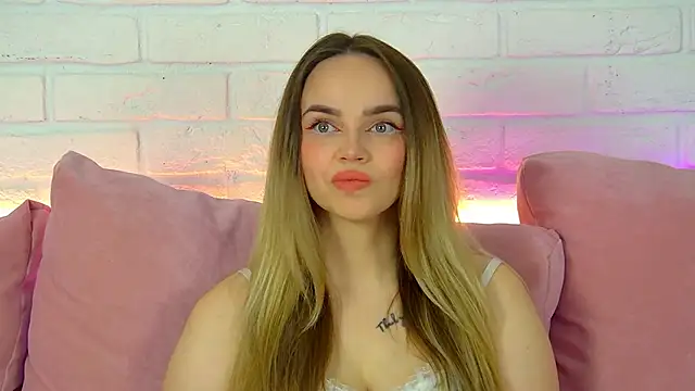 Snapshot of AnitaVenture chatting on 02-25-26, 04:23 AnitaVenture online show from 02-25-26, 04:23