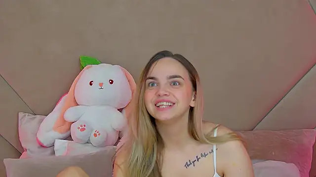 AnitaVenture online show from 10-19-25, 04:04