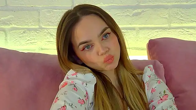 Snapshot of AnitaVenture chatting on 02-20-26, 06:26 AnitaVenture online show from 02-20-26, 06:26