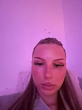 blondeeee online show from 05-14-26, 03:31