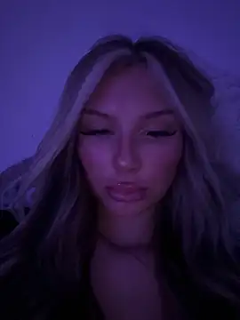 blondeeee online show from 05-17-26, 05:35