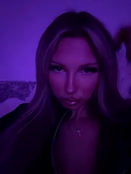 blondeeee online show from 01-10-26, 05:30