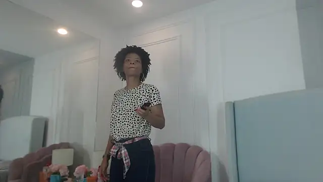 ChantalGarner online show from 02-16-26, 01:10