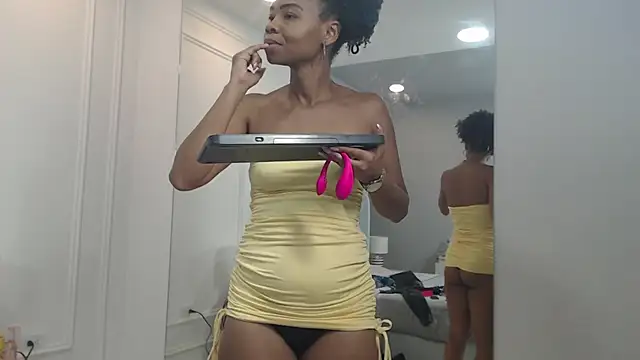 ChantalGarner online show from 10-13-25, 01:23