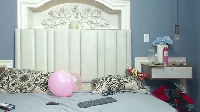 ChantalGarner online show from 11-28-25, 05:35