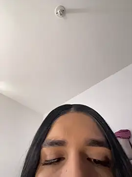 Dania Oconor online show from 11-01-25, 02:55