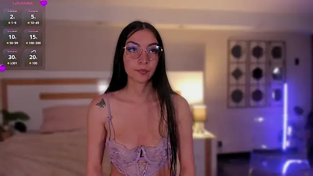 Snapshot of Violeta_dh chatting on 04-22-26, 11:28 Violeta dh online show from 04-22-26, 11:28