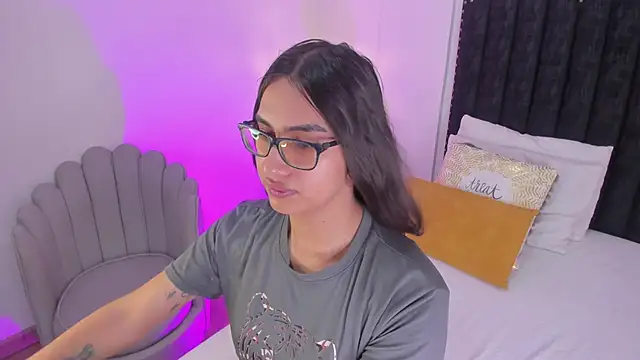 cherrylady 02 online show from 12-21-25, 12:40