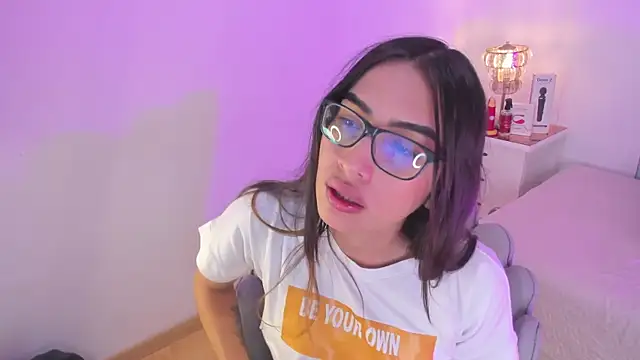 cherrylady 02 online show from 10-06-25, 12:06