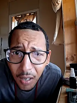 ThrowedWorldWide online show from 11-25-25, 02:06