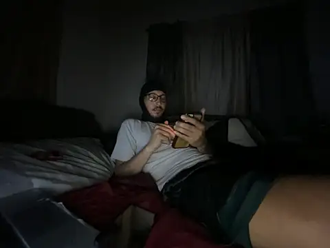 ThrowedWorldWide online show from 04-14-26, 07:02