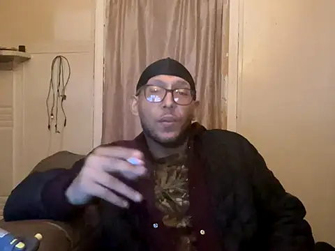 ThrowedWorldWide online show from 12-22-25, 04:34